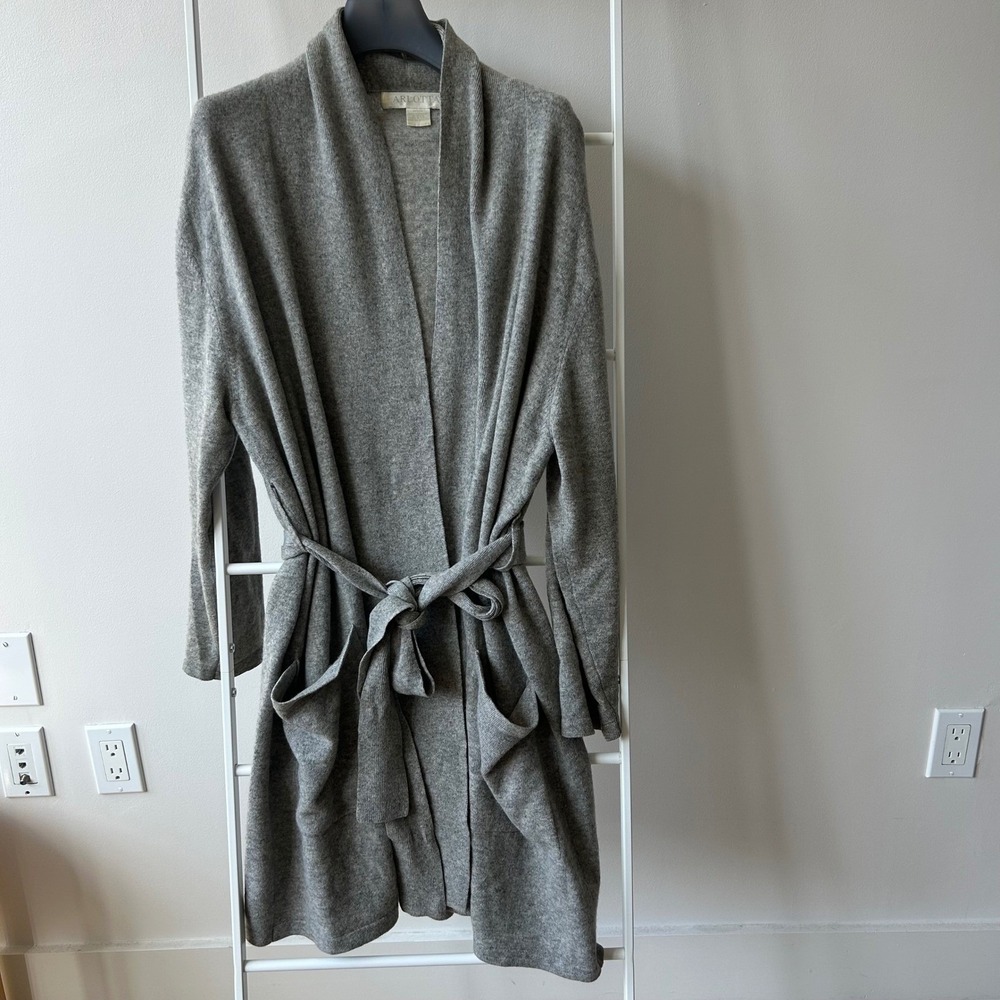 Arlotta 100% Cashmere Robe Grey Shawl Collar Belted Mid Length Pockets Medium